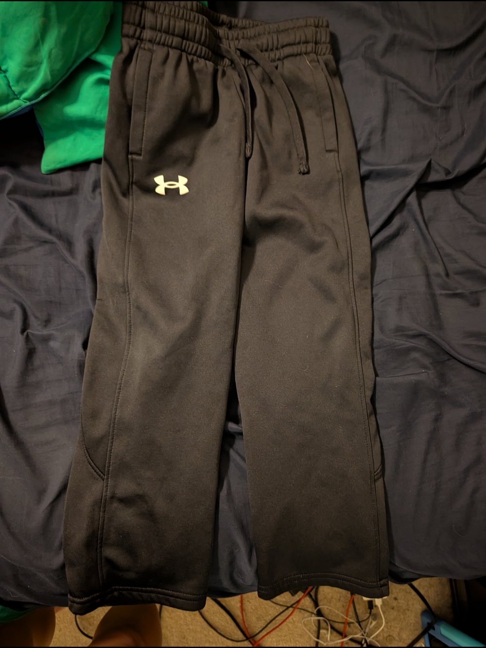 Under Armour Kids Black Jogger Pants - XS